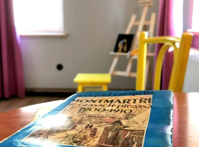 Malinowa Kuznia Bed & Breakfast