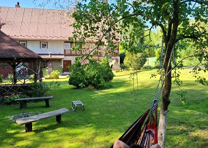 Malinowa Kuznia Bed & Breakfast 3*