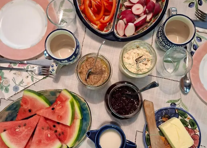 Malinowa Kuznia Bed & Breakfast 3*